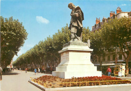 34 Beziers Statue De Paul Riquet Fondateur Du Canal Du Midi    N° 7 \MM5020 - Beziers