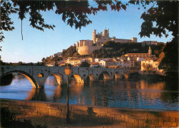 34 Beziers Cathédrale Saint Nazaire Dominant Le Vieux Pont Sur L'orb    N° 12 \MM5020 - Beziers