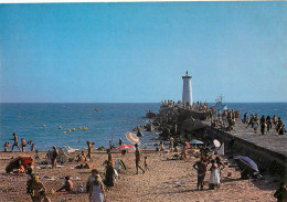 34 Agde    Le Grau D'agde  Le Phare     N° 3 \MM5027 - Agde