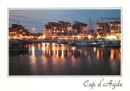 34  Cap D'agde   Le Port Et Les Résidences Saint Clair Et Richelieu Sous Les Feux De La Nuit  N° 12\MM5028 - Agde