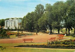 40 Dax  La Potinière Et Les Promenades Sur Le Bord De L'adour    N° 21 \MM5035 - Dax