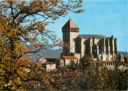  31  Saint Bertrand De Comminges La Cathédrale   N° 11 \MM5043 - Saint Bertrand De Comminges