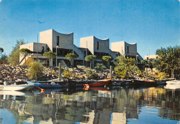 34 La Grande-Motte   V.V.F à L'étang Du Ponant   Pavillon Les Poissons  (Scan R/V) N° 7 \MM5049Und - Otros & Sin Clasificación