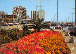 34 La Grande-Motte   Jardins Port Et Pyramides   (Scan R/V) N° 34 \MM5049Und - Sonstige & Ohne Zuordnung