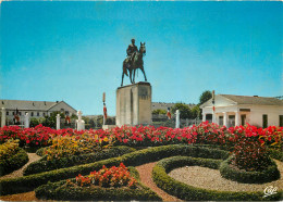 65 Tarbes  Statue Du Maréchal    N° 22 \MM5053 - Tarbes