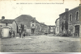 COURLAY - L'arrivée De La Gare Et Rue Principale - Other & Unclassified