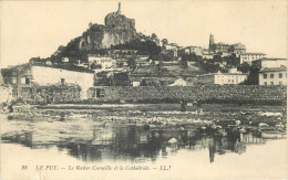 43 Le Puy En Velay   Le Rocher Corneille Et La Cathédrale     N° 3 \MM5081 - Le Puy En Velay