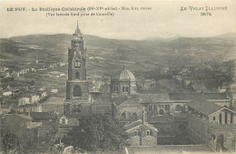43 Le Puy En Velay La Basilique Cathédrale        N° 18 \MM5081 - Le Puy En Velay