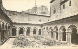 43 Le Puy En Velay Basilique De Notre Dame Du Puy         N° 23 \MM5081 - Le Puy En Velay