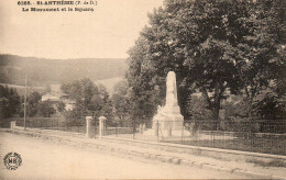 (63) SAINT ANTHEME Le Monument Et Le Square N°6388 ( Puy Du Dome ) - Sonstige & Ohne Zuordnung