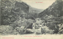 48  Gorges Du Tarn Le Pas De Soucy      N° 51 \MN6001 - Gorges Du Tarn
