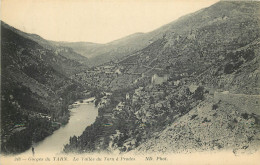 48  Gorges Du Tarn  La Vallée Du Tarn à Prades   N° 42 \MN6003 - Gorges Du Tarn