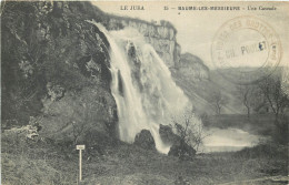 39  Jura  Baume Les Messieurs Une Cascade    N° 66 \MN6010 - Baume-les-Messieurs