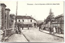 THOMERY - Rue Du 4 Septembre Et Hôtel De La Bonne Treille - Autres & Non Classés