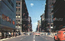 11693130 Toronto Canada Yonge Street Autos  - Zonder Classificatie