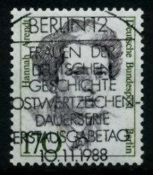 BERLIN DS FRAUEN Nr 826 Zentrisch Gestempelt X72B3B2 - Usati