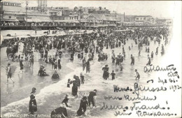 11690771 Atlantic_City_New_Jersey Bathing Hour Beach - Andere & Zonder Classificatie