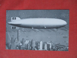Hindenburg.   Airship  Rubber City Stamp Club Akron Ohio.  Zeppelin Ref 6404 - Dirigeables