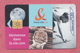 France Telecom - Bienvenue Dans Le Vie- Prepaid Phone Card With Chip. Used By 120 Units- Issued 03.2000- - 2000