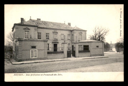 08 - RETHEL - LA SOUS-PREFECTURE ET LA PROMENADE DES ISLES - Rethel