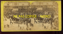 PHOTO STEREO - VUE INSTANTANEE DE LA FETE DE MONTMARTRE - PLACE ST-PIERRE - FORMAT 17 X 9 CM  - Stereoscopio