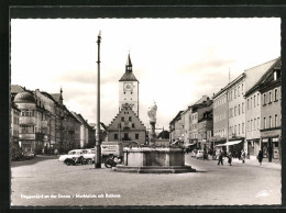 AK Deggendorf /Donau, Marktplatz Mit Rathaus  - Deggendorf