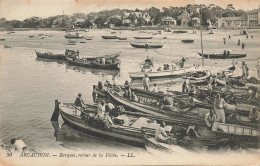 CPA Arcachon-Barques Retour De La Pêche-30    L2895 - Arcachon