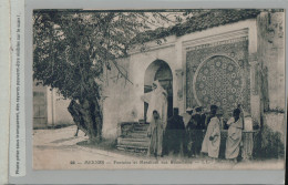 MEKNÈS : Fontaine Et Marabout Rue Rouamzine   (2024 Avril 309)  - Meknès