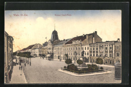 AK Wels, Kaiser-Josef-Platz Mit Geschäft Und Denkmal  - Sonstige & Ohne Zuordnung