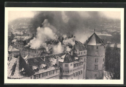 AK Stuttgart, Schloss, Wenige Stunden Nach Beginn Des Brandes  - Rampen