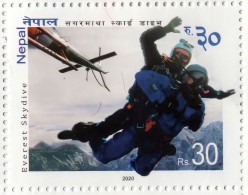 Everest Skydive Postage Stamp Nepal 2020 MNH - Kunst- Und Turmspringen