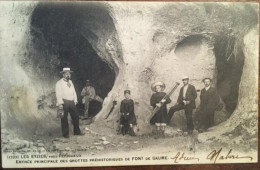 CPA 24 Les Eyzies Animée, Entrée Principale Des Grottes Préhistoriques De Fond De Gaume, Dos Simple En 1902, éd Guillier - Les Eyzies