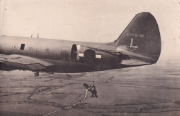 AVIATION(PARACHUTISME) CHAVILLE - Parachutting