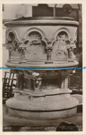 R026079 The Font. Llandaff Cathedral. Lilywhite. RP - Monde