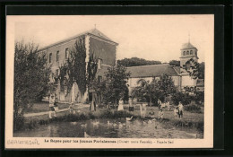 CPA Beaumesnil, Le Repos Pour Les Jeunes Parisiennes - Facade Sud  - Beaumesnil