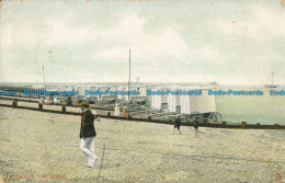 R026919 The Beach. Herne Bay. Tuck. 1909 - Monde