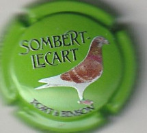 Capsule Champagne SOMBERT_LECART { NR : Pigeon , Fond Vert } {S19-24} - Sonstige & Ohne Zuordnung