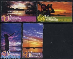 Vanuatu 2005 Sunsets Over Vanuatu 4v, Mint NH, History - Transport - Various - Ships And Boats - Tourism - Barche