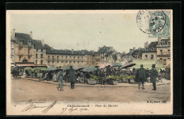 CPA Chatellerault, Place Du Marché  - Chatellerault