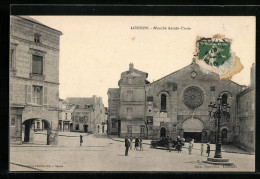 CPA Loudun, Marché Sainte-Croix  - Loudun