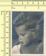 REAL PHOTO Cute Little Kid Girl Portrait Fillette Old Snapshot - Anonymous Persons