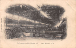 71-LE CREUSOT USINES SCHNEIDER GRAND HALL DE LA FORGE-N°C4126-A/0009 - Le Creusot