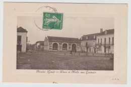 32 - Gers / RISCLE -- Place Et Halle Aux Grains. - Riscle