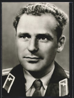 AK Sowjetischer Kosmonaut German Titow In Uniform  - Raumfahrt