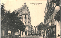 CPA Carte Postale France Vichy Perspective De La Rue De Nîmes VM80432ok - Vichy