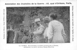 Militaria - Le Général MALLETERRE, Glorieux Mutilé De La Marne, Interroge Le Petit Caporal Serbe Milivoie - Personen