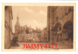 CPA - AVALLON - Place St-Lazare - N° 46 - Edit. H. Couron - Avallon - Avallon