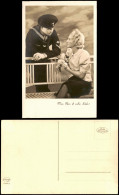 Ansichtskarte  Liebe Liebespaare Romatik: Matrose Mit Seiner Geliebten 1940 - Couples