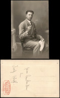 Mann Zigarette Rauchen Atelierphoto Wallhaus Berlin 1918 Privatfoto - Personaggi