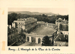 54 - Nancy - Hémicycle De La Place De La Carrière - Mention Photographie Véritable - Carte Dentelée - CPSM Grand Format  - Nancy